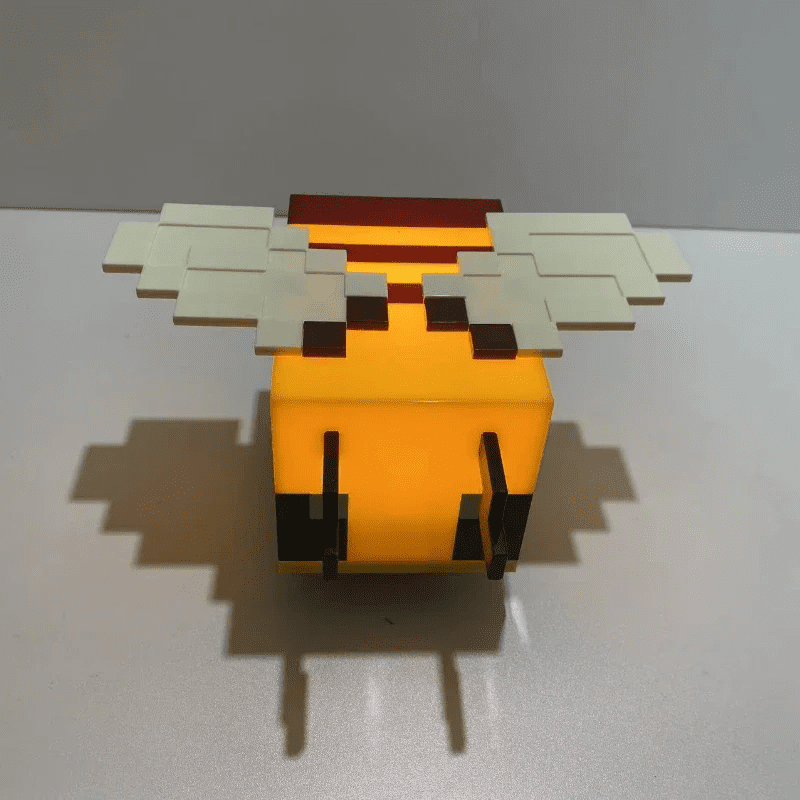 O Brinquedo® - Luminárias Magnocraft Uma Aventura Iluminada Em Cada Bloco Abelha